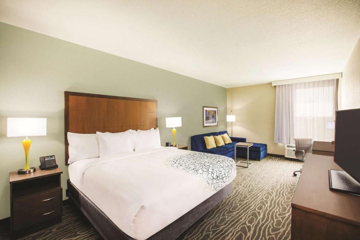 La Quinta By Wyndham Omaha Airport Downtown Hotel Carter Lake Exterior foto