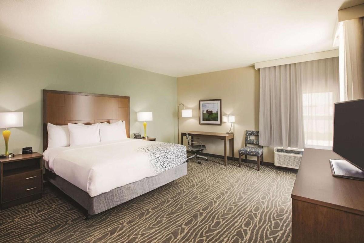 La Quinta By Wyndham Omaha Airport Downtown Hotel Carter Lake Exterior foto