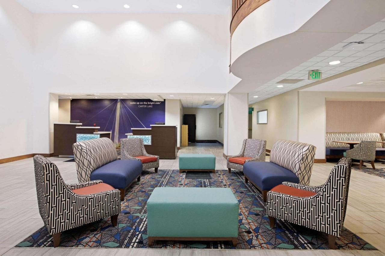 La Quinta By Wyndham Omaha Airport Downtown Hotel Carter Lake Exterior foto